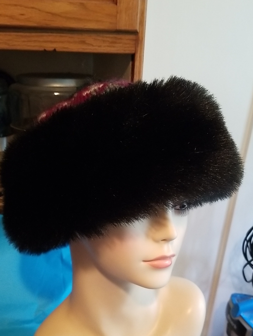 Beautiful and Warm hat for upcoming Season